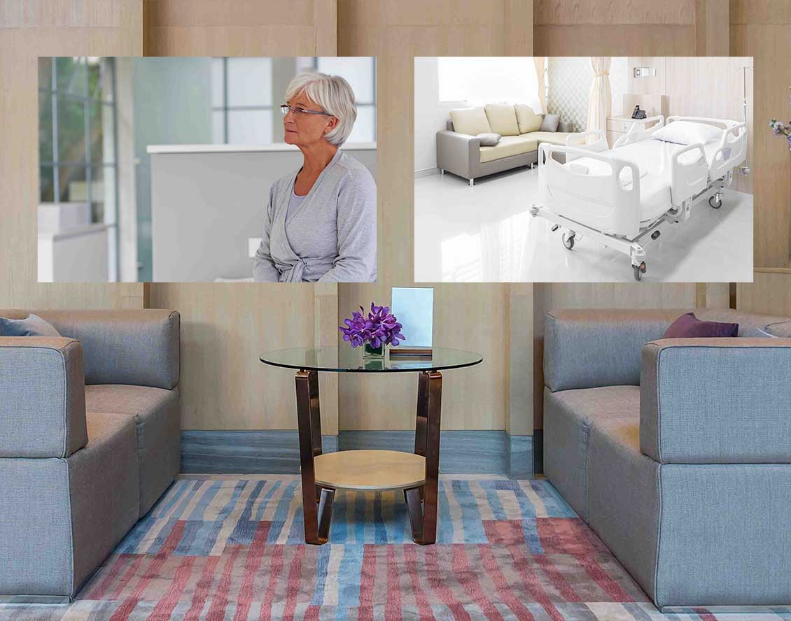 Kolaż trzech zdjęć: na pierwszym starsza, zamyślona kobieta, na drugim łóżko szpitalne i sofa, na trzecim meble w poczekalni domu opieki (dwie sofy i stolik między nimi)
